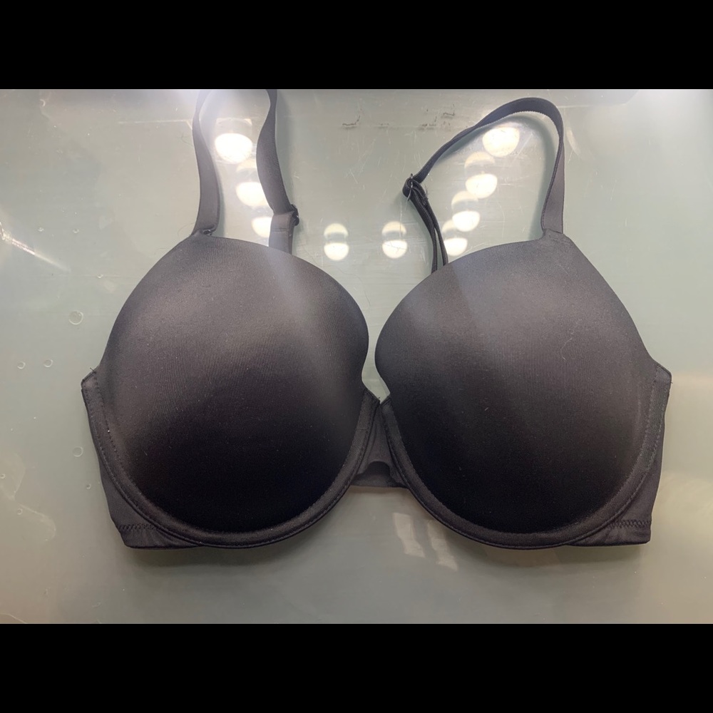 Pink Bra. Size 34 DD